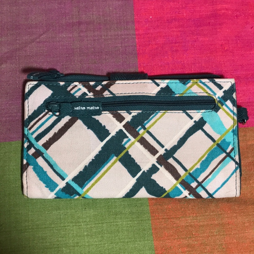 thirty-one retro metro Wallet